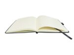 Notitieboek Kangaro A4 zwart lijn PU HC 96 vel 80 grams     roomwit met elastiek, lint en penlus