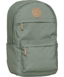 een apart ritsvak voor een laptop of tablet en een geïntegreerde regenhoes in het bodemvak. Het is de ideale rugzak voor school en studie. De rugzak is voorzien van een comfortabele voering op de rug en op de schouderbanden