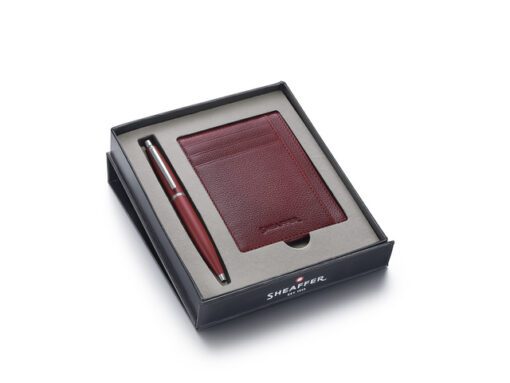 Balpen giftset Sheaffer VFM 9403 Excessive red chrome       plated met creditcardhouder scarlet blaze