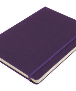 waardoor pagina's niet loslaten en mede door de harde kaft goed beschermd zijn. Het schetsboekje is ook voorzien van een leeslint en afsluitelastiek