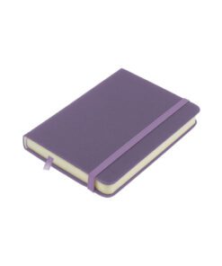 waardoor pagina's niet loslaten en mede door de harde kaft goed beschermd zijn. Het schetsboekje is ook voorzien van een leeslint en afsluitelastiek