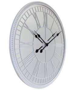 De NeXtime "Cleopatra Mirror" grote wandklok (56cm) creëert een illusionaire ruimte alsof u wordt vervoerd naar de oude tijd om te genieten van Cleopatra's schoonheid. De spiegelklok heeft een zwarte kast met gedrukte zwarte romeinse index en romantische wijzers. Deze stille klok werkt op 1 AA batterij (niet inbegrepen).