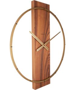 een frame gemaakt van roestvrij staal is hier een combinatie gecreëerd van zacht natuurlijk hout en het industriële gevoel van metaal. Dit minimale design is zo chic