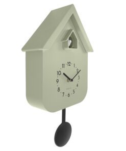 5 cm ) is een speelse draai van de klassieke koekoeksklok en combineert vintage charme met een eigentijdse look in een coole kleur. Geniet van het wakker worden met natuurgeluiden
