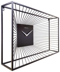 verandert de klok van een tijdapparaat tot een pronkstuk in de kamer. Deze klok werkt op 1 x AA-batterij (niet inbegrepen).