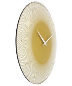 De NeXtime Deep 50 grote stille wandklok (50cm) is ontworpen door Studio So-Lo en is zeker geen gewone klok. Dit moderne ontwerp met een coole koepelvormige glazen kap combineert monochrome digitale kleuren en eigentijdse grafische afbeeldingen om een optische illusie te creÃren. Deze klok werkt op 1 x AA-batterij (niet inbegrepen).