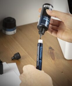 Fles met 50 ml permanentinkt voor het navullen van permanentmarkers Schneider 230