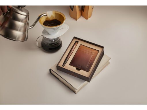 Balpen giftset Sheaffer 100 9374 Coffee Ed. Matt Brown met  bruine creditcardhouder