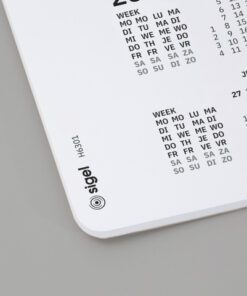 praktisch en beschermt uw bureau op kantoor en thuis tegen inkt en hete kopjes. Kalender 2026/2027/2028.