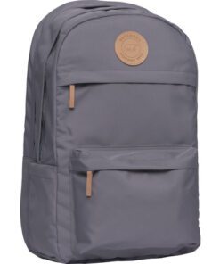 heeft een in hoogte verstelbare borstriem en een anatomisch gevormde rugsteun. Afmeting 53×30×22 cm