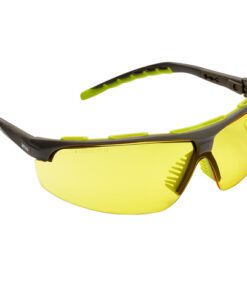 De Arco Halo Yellow veiligheidsbril met gele lenzen is ontworpen voor comfortabel en helder zicht bij werkzaamheden met weinig licht of bij beeldschermgebruik. De wraparound polycarbonaat lens biedt brede oogbescherming zonder visuele afleiding van zijkanten.De bril is voorzien van verstelbare pootjes