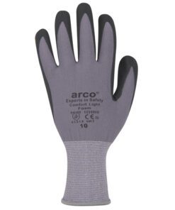 De werkhandschoen Arco Comfort Light nitril is een praktische werkhandschoen voor lichte tot algemene werkzaamheden waarbij grip en comfort centraal staan. De foam nitril palmcoating zorgt voor een betrouwbare grip in droge en natte omstandigheden.De naadloze liner draagt prettig en biedt basis mechanische bescherming tijdens het werken. Dankzij de gebreide boord sluit de handschoen stabiel aan rond de pols en blijft hij goed op zijn plaats bij dagelijks gebruik.