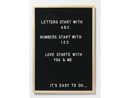 Letterbord 50x70 met 149 witte