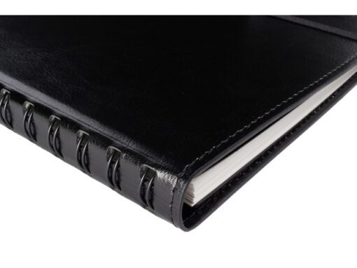 Notitieboek Multo Hannibal A5 roomwit papier 55 vel 120     grams zwart kunstleder