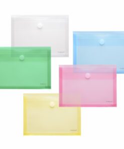 De enveloptas van Foldersys in liggend A5 formaat heeft een stretchplooi en klittenbandsluiting voor snelle sluiting en opening. Het documentvak biedt na uitbreiding plaats voor maximaal 250 vellen papier en het transparante materiaal geeft direct inzicht naar de inhoud. Perfect voor intensief gebruik op kantoor