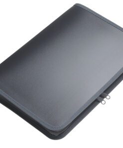 De opbergmap in A4 formaat van Foldersys heeft afmetingen van 320x225x30mm. De ruime capaciteit is geschikt voor grotere documenten en door de matte afwerking blijft de inhoud privé. De ritssluiting zorgt ervoor dat de inhoud veilig opgeborgen is. Perfect voor intensief gebruik op kantoor