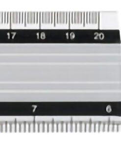 De teken- en meet instrumenten van Möbius & Ruppert voldoen aan de eisen van professionele gebruikers met onze gebruikelijke variëteit en betrouwbare kwaliteit. Liniaal van hoogwaardig aluminium. Schaalverdeling in centimeters en in inches. Lengte 20 cm - 8 inch. Verpakt in hoes met europonsing.